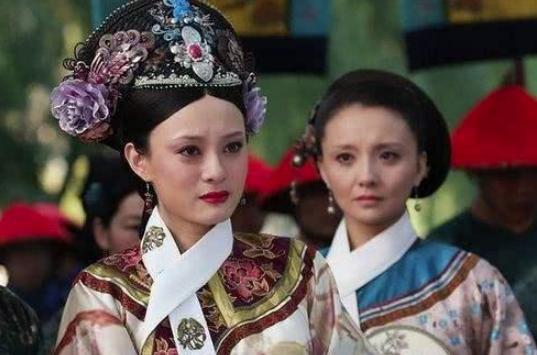 孝哲皇后阿鲁特氏：清朝第一位<a href=https://www.lishiji.cn/lishi/9166/ target=_blank class=infotextkey>旗人</a><a href=https://www.lishiji.cn/lishi/4728/ target=_blank class=infotextkey>状元</a>之女，18岁就嫁入<a href=https://www.lishiji.cn/lishi/5921/ target=_blank class=infotextkey>皇宫</a>