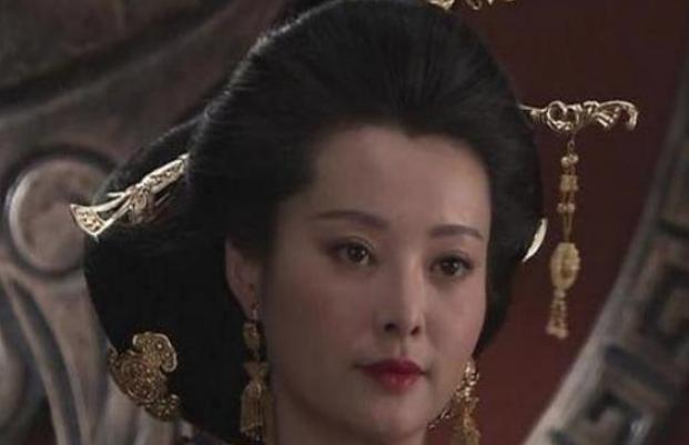 太皇太后王政君,她真的断送了西汉的百年江山? 太皇太后王政君,她真的断送了西汉的百年江山?