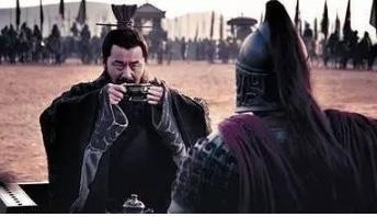 荀彧是怎么死的?为何荀彧见到曹操的盒子就服毒了? 荀彧是怎么死的?为何荀彧见到曹操的盒子就服毒了?