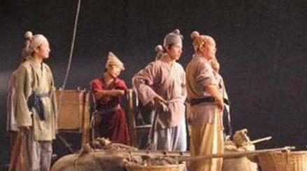 因为长得太丑状元被夺走 黄巢一怒之下推翻了一个王朝 因为长得太丑状元被夺走 黄巢一怒之下推翻了一个王朝