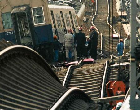 阪神大地震简介 造成这场灾害的主要因素是什么 阪神大地震简介 造成这场灾害的主要因素是什么