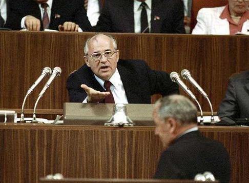 叶利钦为什么着急放下权力下台?是因为自己能耐不够吗 叶利钦为什么着急放下权力下台?是因为自己能耐不够吗