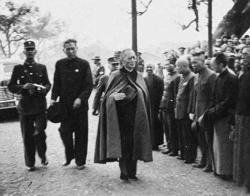 云南经济落后，为何滇军的装备却是国内一流？