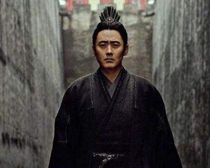 曹操临死前都不放心司马懿 为什么曹丕会重用他呢 曹操临死前都不放心司马懿 为什么曹丕会重用他呢