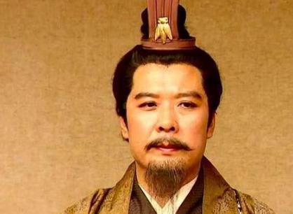 一向以弱示人的刘备好不容易男人一把,却被现实实实在在打脸! 一向以弱示人的刘备好不容易男人一把,却被现实实实在在打脸!