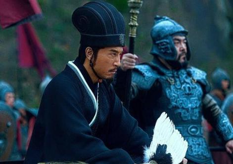 诸葛亮为什么要治罪李严？仅仅只是因为押运粮草不力吗？