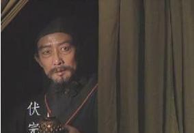 伏完是个什么样的人?宽容有度,还是胆小怕事? 伏完是个什么样的人?宽容有度,还是胆小怕事?