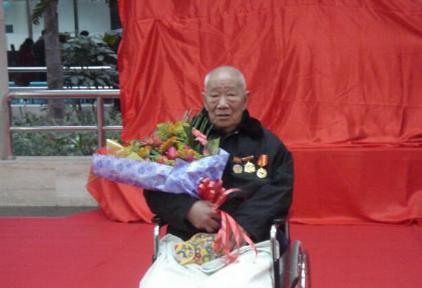 抗日英雄陈二喜:曾用4发迫击炮击毙了日军中将阿部规秀 晚年却儿子遭杀害 抗日英雄陈二喜:曾用4发迫击炮击毙了日军中将阿部规秀 晚年却儿子遭杀害