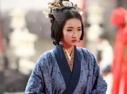 刘协在面对刘备称帝时是什么态度？