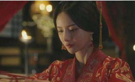 潘淑幻想成为<a href=https://www.lishiji.cn/lishi/476/ target=_blank class=infotextkey>吕雉</a>，却被<a href=https://www.lishiji.cn/lishi/3910/ target=_blank class=infotextkey>宫女</a>反杀