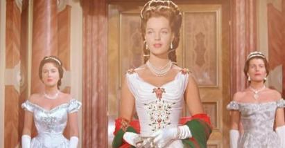 奥地利皇室为什么不接受茜茜公主呢 根本原因出在什么地方