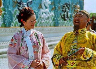 乾隆晚年时,为什么不愿将传国玉玺交给太子?最主要的原因是什么 乾隆晚年时,为什么不愿将传国玉玺交给太子?最主要的原因是什么