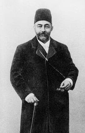 穆罕默德·摩萨台是怎么当选伊朗首相的 倒台之后他逃亡到了什么地方 穆罕默德·摩萨台是怎么当选伊朗首相的 倒台之后他逃亡到了什么地方