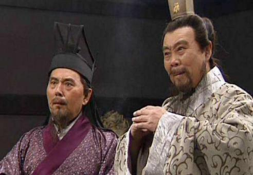 孔融为什么会极力反对曹操颁布的禁酒令？