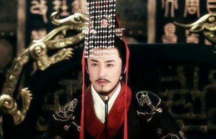 汉武帝实行“推恩令”的目的是为了什么？刘备因此沦落到卖草鞋！