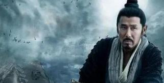 刘邦为何多次想杀萧何？萧何是如何躲过刘邦的连环招的？