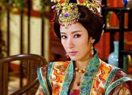 明朝的万贵妃为什么被人诟病？万贵妃真如《明史》所说那么毒辣吗？
