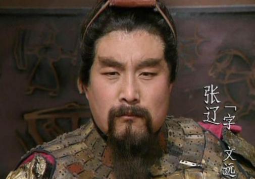 让战神关羽都十分敬佩的三个人分别是谁？