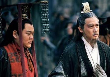 刘禅无能为什么诸葛亮不直接取而代之呢 事实却不是人们想的那样的