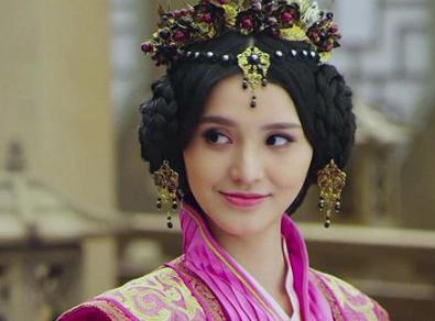 西夏皇帝李元昊为什么要毒死自己的亲娘?李元昊最后的结局是什么? 西夏皇帝李元昊为什么要毒死自己的亲娘?李元昊最后的结局是什么?