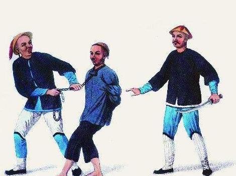 清朝官府跑腿的为什么如此嚣张霸道?谁在给他们撑腰 清朝官府跑腿的为什么如此嚣张霸道?谁在给他们撑腰