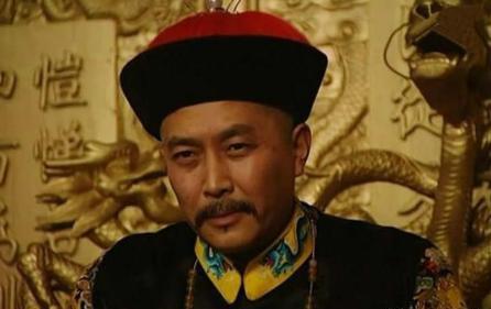 一清官退休时怕被乡亲嘲笑,拉几箱砖头回老家,乾隆知晓后很感动 一清官退休时怕被乡亲嘲笑,拉几箱砖头回老家,乾隆知晓后很感动
