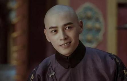 弘昼为什么经常给自己办葬礼？弘昼是个怎么样的人？