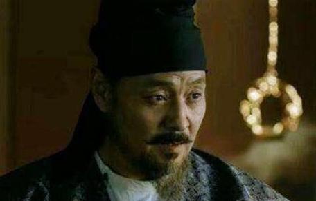 张嘉贞弟弟犯罪之后，张说是怎么救他的？