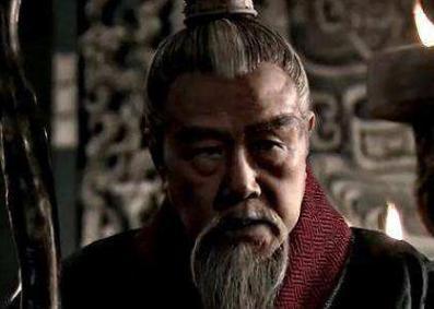 嬴虔的栋梁拆是什么？为什么秦惠文王看完之后立马车裂商鞅？