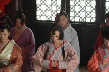 王政君一生经历了什么？王政君和王莽什么关系？