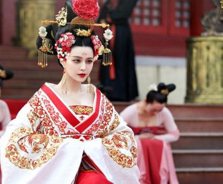 武则天杀死亲生女儿是真的吗 历史上真的存在这件事情吗 武则天杀死亲生女儿是真的吗 历史上真的存在这件事情吗