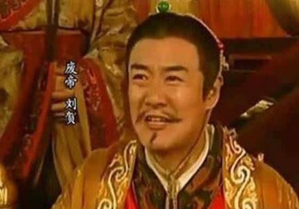 他是汉朝的丞相 同时也是刘病已的大恩人