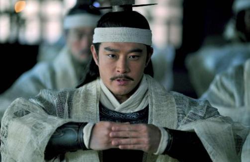 《三国演义》中的周瑜和鲁肃形象被毁！真正的周瑜和鲁肃是怎么样的？