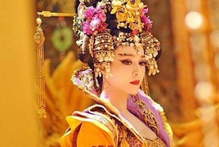 武则天在称帝的路上牺牲了哪些东西？亲生儿子都可以当作弃子！