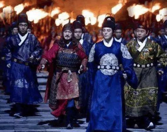 明朝顺妃：13岁入宫，熬了30年才有名分