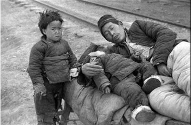1942年河南大饥荒是怎么爆发的 根本原因出在什么地方 1942年河南大饥荒是怎么爆发的 根本原因出在什么地方