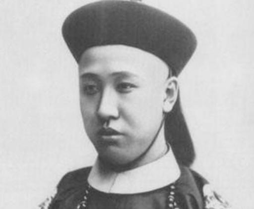 封建王朝的最后一位摄政王！一生传奇可惜仍旧不能阻止王朝覆灭！