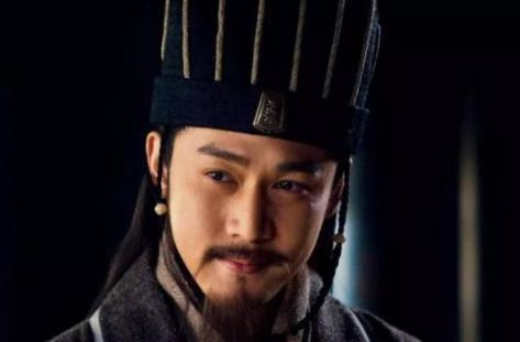诸葛亮选择刘备的原因是什么?只是因为刘备可能是他唯一的选择 诸葛亮选择刘备的原因是什么?只是因为刘备可能是他唯一的选择