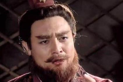 孙权在陈武的葬礼上做了什么？为什么被后人诟病？