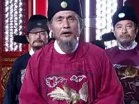 同样都是朱元璋手下的两大谋士 为何他会独宠李善长呢 同样都是朱元璋手下的两大谋士 为何他会独宠李善长呢