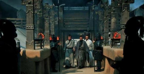 他是赵云的二师兄,曾两次击败关羽 他是赵云的二师兄,曾两次击败关羽