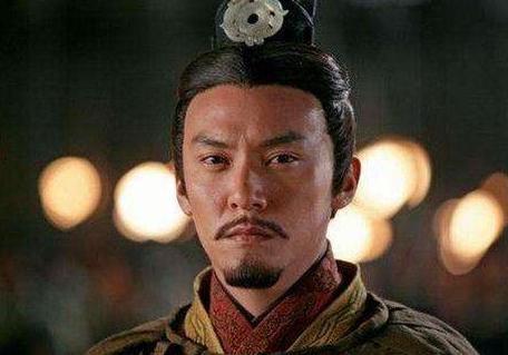 孙权是怎么在复杂多变的局势下立威的？