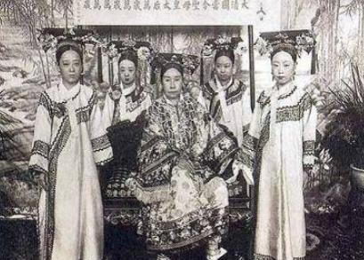 慈禧:一边打败仗,一边还大摆宴席 慈禧:一边打败仗,一边还大摆宴席