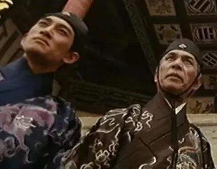 三国乱世是谁造成的?是宦官外戚还是士大夫集团 三国乱世是谁造成的?是宦官外戚还是士大夫集团