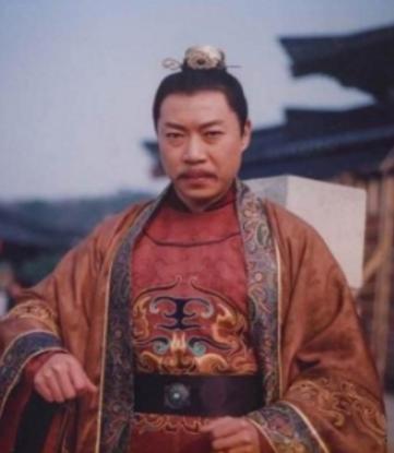 唐玄宗时期为什么要李亨而不是李瑁作为太子呢 唐玄宗时期为什么要李亨而不是李瑁作为太子呢