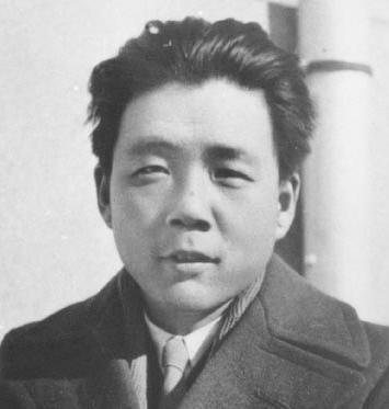 邓广铭：字恭三，中国历史学家、著名宋史学家
