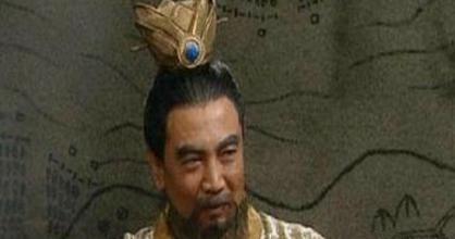 曹操掌权这么多年 为何到死都没有称帝呢 曹操掌权这么多年 为何到死都没有称帝呢