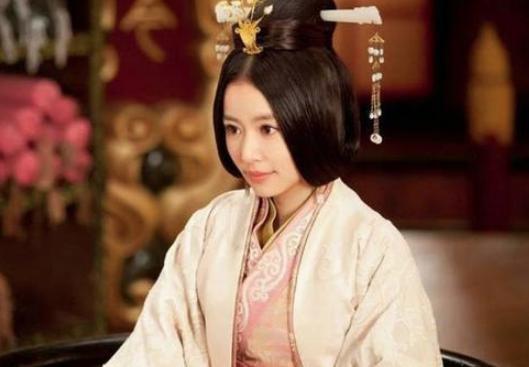 阴丽华貌美聪慧,为什么却拒绝封后? 阴丽华貌美聪慧,为什么却拒绝封后?