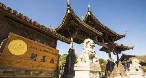 朱元璋能称帝谁的功劳最大?他一个人抵过百万雄师! 朱元璋能称帝谁的功劳最大?他一个人抵过百万雄师!