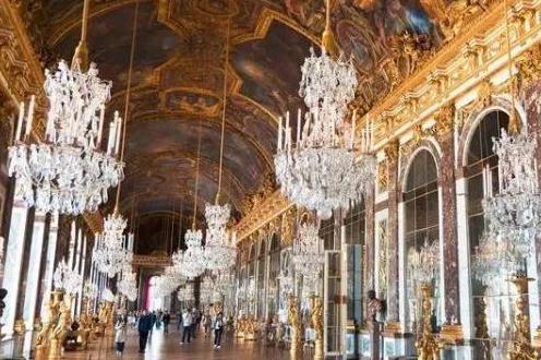 法国是如何崛起的？巅峰时期与康熙王朝对比怎么样